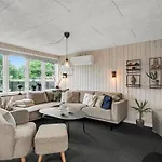 Ferienhaus Urda - 50m From The Sea By Interhome *